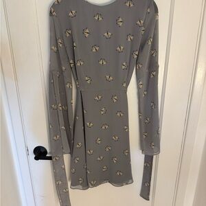 Topshop Gray Floral Long Sleeve Dress